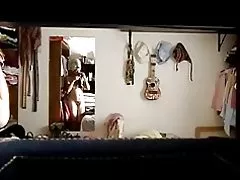 ფარული კამერა,, ცოლი, საგარდერობო, აბაზანა(2)