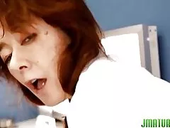 ასაკში შესული kei მაინც მიიღოს ღრმა ბურღვა